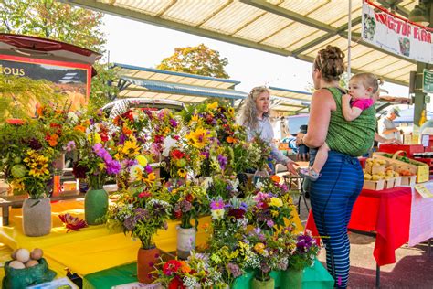 bloomington farmers market photos|bloomington farmers market 2022.